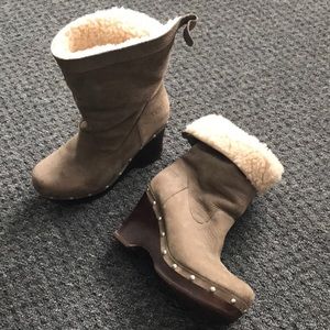 Ugg Sherling Wedge boots